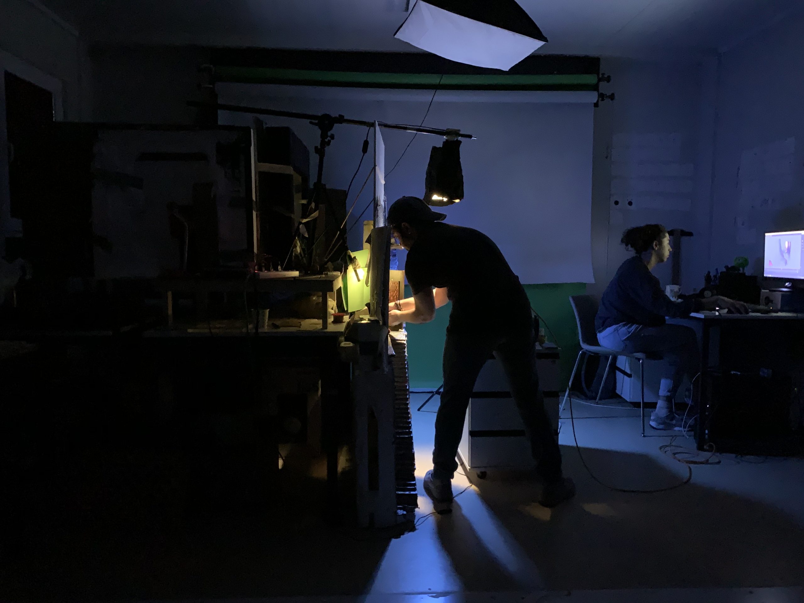 Hinter den Kulissen der Stop Motion Animation Mr. Rabbit's doll